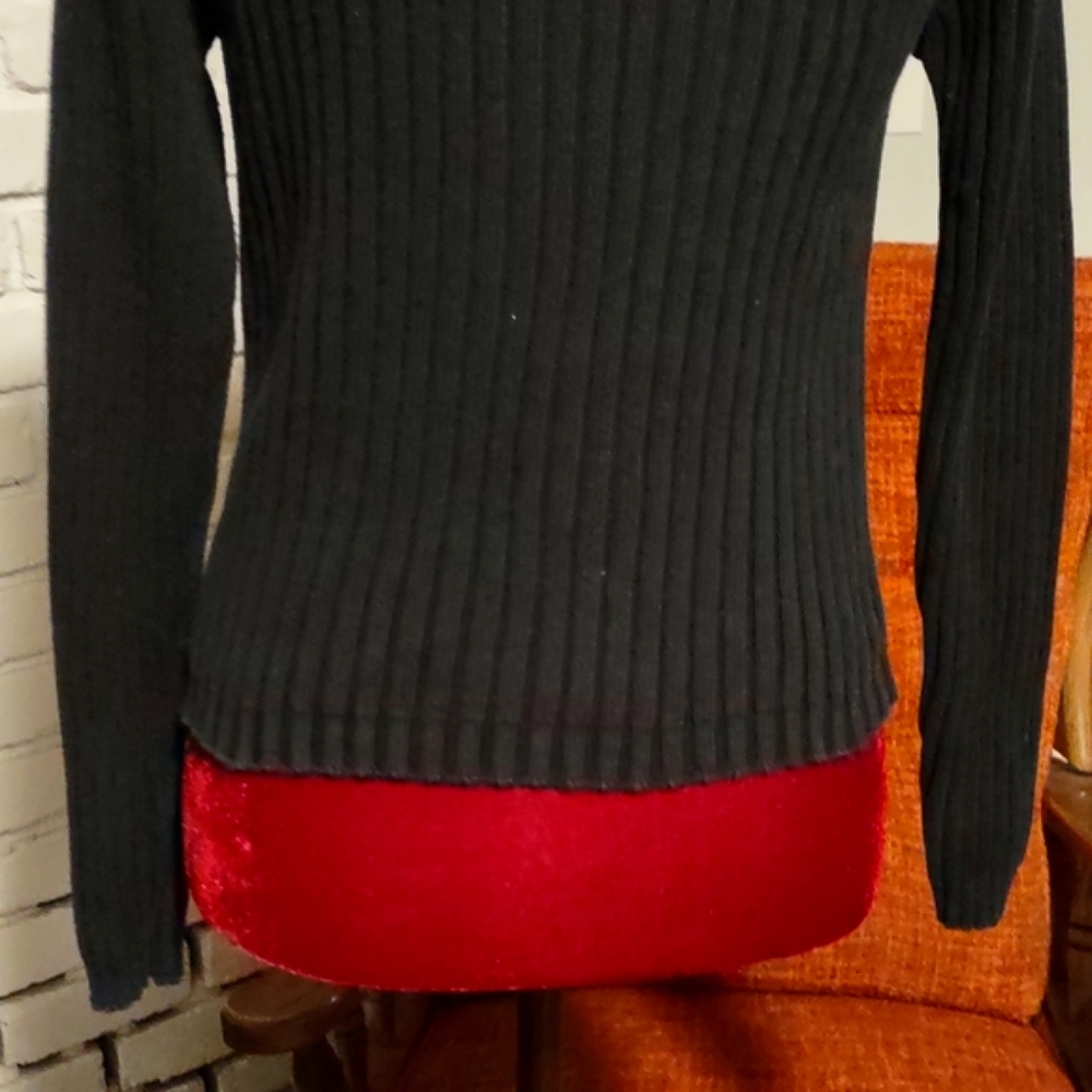 Jamie Scott Ribbed Sweater - Picture 7 of 11